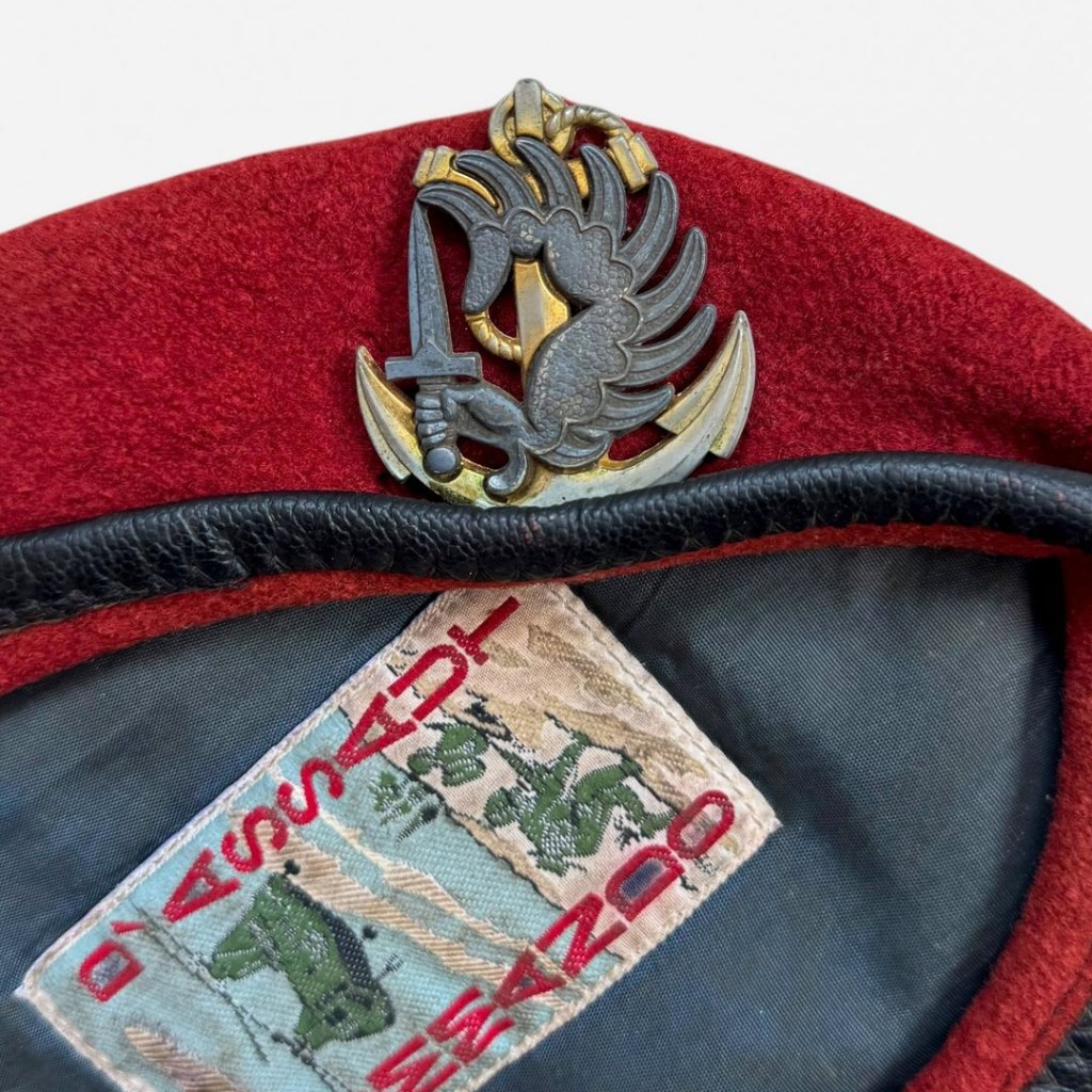 Les Parachutistes d’infanterie de Marine / French Marine Infantry Paratrooper Amaranth&nbsp;Beret.